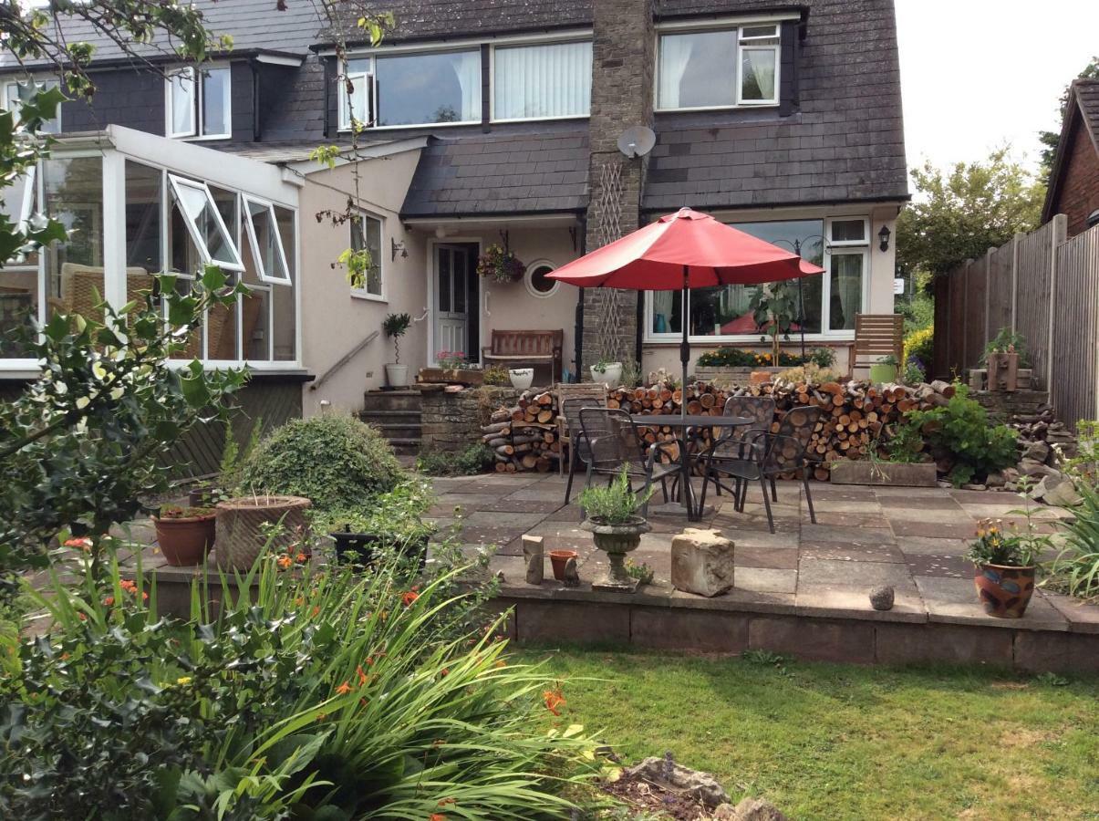 The Firs At Hay-On-Wye B&B Extérieur photo